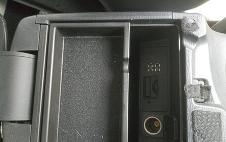 Mazda Axela, 2016 год, 1 300 000 рублей, 22 фотография