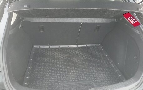 Mazda Axela, 2016 год, 1 300 000 рублей, 26 фотография