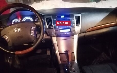 Hyundai Sonata VI, 2008 год, 850 000 рублей, 5 фотография