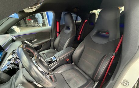 Mercedes-Benz CLA, 2019 год, 3 220 000 рублей, 10 фотография