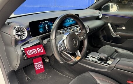 Mercedes-Benz CLA, 2019 год, 3 220 000 рублей, 15 фотография