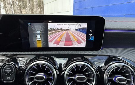 Mercedes-Benz CLA, 2019 год, 3 220 000 рублей, 23 фотография