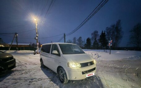 Volkswagen Caravelle T5, 2012 год, 1 770 000 рублей, 4 фотография