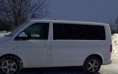 Volkswagen Caravelle T5, 2012 год, 1 770 000 рублей, 11 фотография