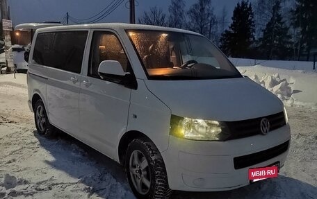 Volkswagen Caravelle T5, 2012 год, 1 770 000 рублей, 12 фотография