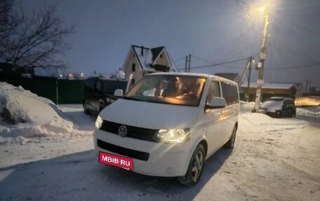 Volkswagen Caravelle T5, 2012 год, 1 770 000 рублей, 9 фотография