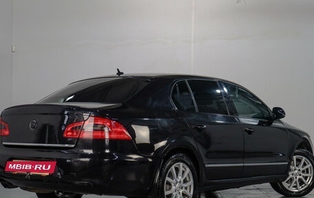 Skoda Superb III рестайлинг, 2010 год, 899 000 рублей, 5 фотография