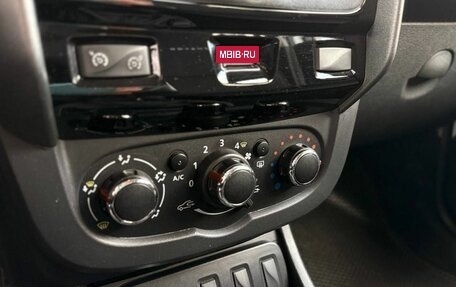 Renault Duster I рестайлинг, 2020 год, 1 599 900 рублей, 15 фотография