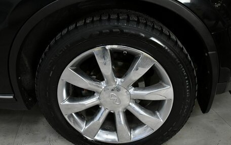 Infiniti FX I, 2005 год, 1 067 000 рублей, 27 фотография