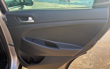 Hyundai Tucson III, 2018 год, 2 290 000 рублей, 13 фотография