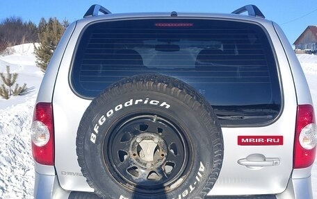 Chevrolet Niva I рестайлинг, 2011 год, 540 000 рублей, 10 фотография