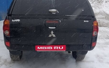 Mitsubishi L200 IV рестайлинг, 2008 год, 980 000 рублей, 2 фотография