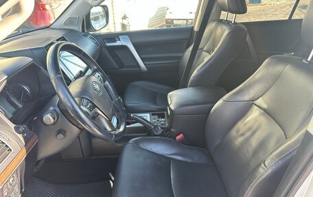 Toyota Land Cruiser Prado 150 рестайлинг 2, 2018 год, 4 990 000 рублей, 11 фотография