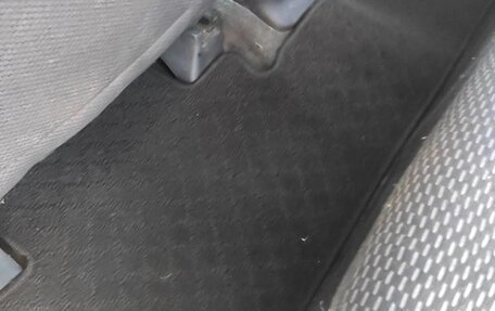 Honda Insight II рестайлинг, 2012 год, 850 000 рублей, 18 фотография