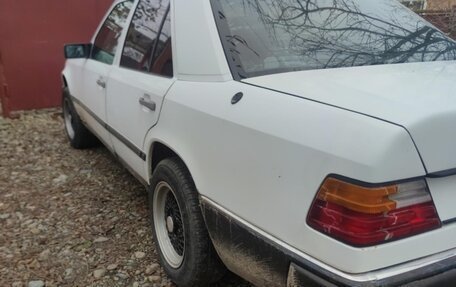 Mercedes-Benz W124, 1986 год, 220 000 рублей, 11 фотография