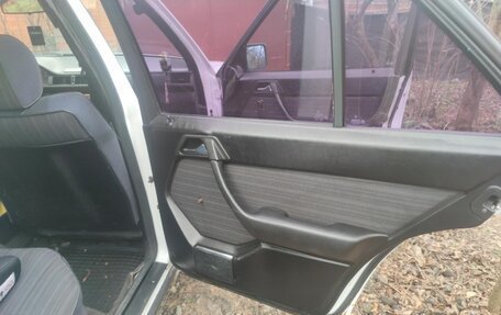 Mercedes-Benz W124, 1986 год, 220 000 рублей, 9 фотография