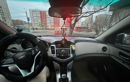 Chevrolet Cruze II, 2011 год, 550 000 рублей, 2 фотография