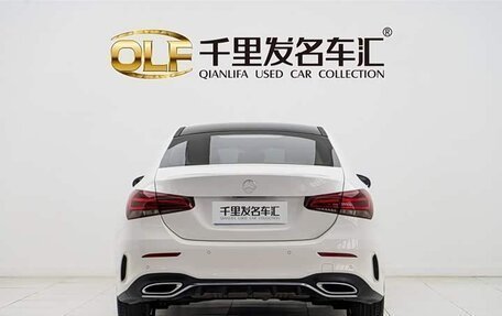 Mercedes-Benz A-Класс, 2021 год, 1 800 000 рублей, 4 фотография