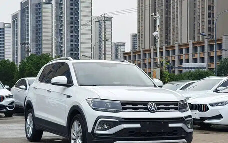 Volkswagen T-Cross I, 2022 год, 1 300 000 рублей, 3 фотография