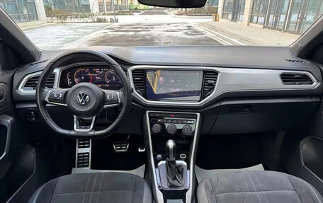 Volkswagen T-Roc I, 2022 год, 1 500 000 рублей, 10 фотография