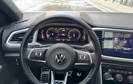 Volkswagen T-Roc I, 2022 год, 1 500 000 рублей, 11 фотография