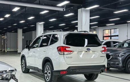 Subaru Forester, 2022 год, 3 830 000 рублей, 3 фотография