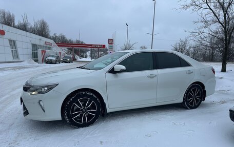 Toyota Camry, 2017 год, 2 380 000 рублей, 4 фотография