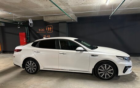 KIA Optima IV, 2019 год, 2 350 000 рублей, 3 фотография
