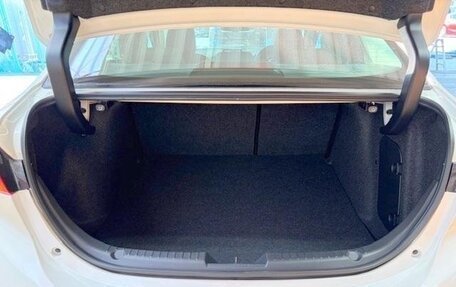 Mazda Axela, 2016 год, 980 000 рублей, 9 фотография