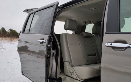 Toyota ISis I, 2010 год, 1 315 000 рублей, 7 фотография