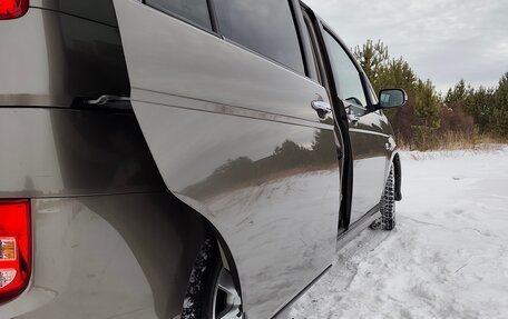 Toyota ISis I, 2010 год, 1 315 000 рублей, 10 фотография