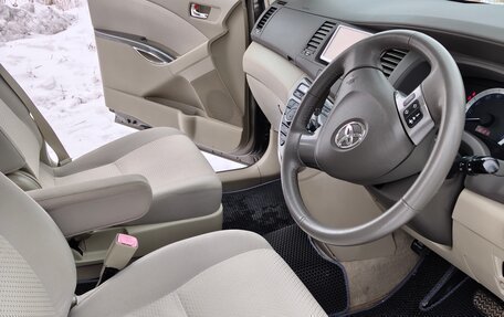 Toyota ISis I, 2010 год, 1 315 000 рублей, 26 фотография