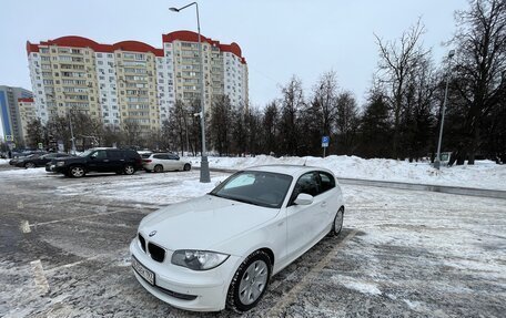BMW 1 серия, 2010 год, 1 500 000 рублей, 23 фотография