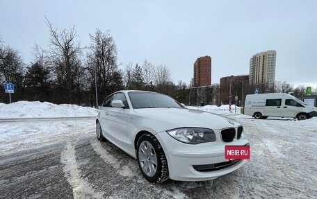 BMW 1 серия, 2010 год, 1 500 000 рублей, 16 фотография
