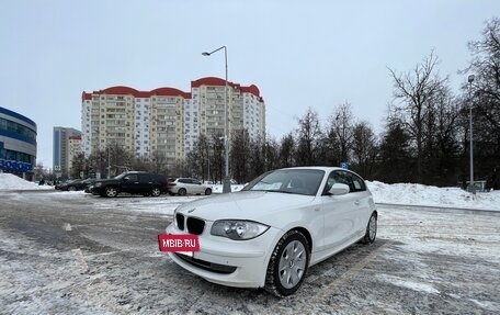 BMW 1 серия, 2010 год, 1 500 000 рублей, 24 фотография
