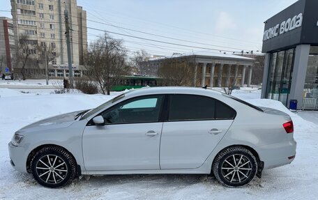 Volkswagen Jetta VI, 2013 год, 1 150 000 рублей, 3 фотография