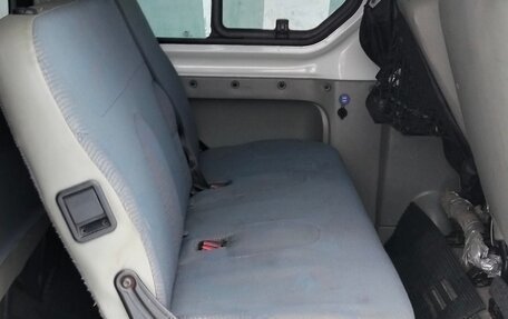 Renault Trafic, 2005 год, 800 000 рублей, 5 фотография