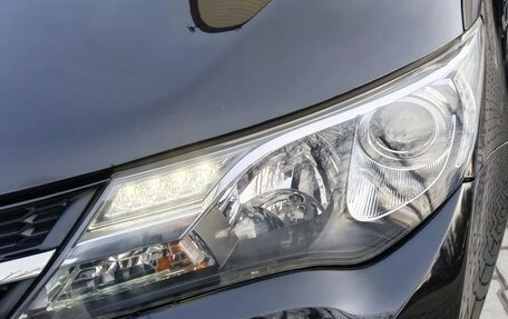 Toyota RAV4, 2013 год, 1 900 000 рублей, 17 фотография