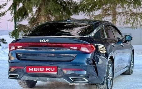 KIA K5, 2022 год, 2 999 000 рублей, 21 фотография