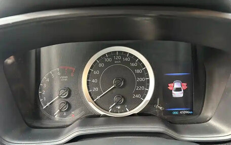 Toyota Corolla, 2021 год, 1 250 000 рублей, 8 фотография