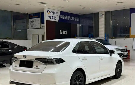 Toyota Corolla, 2022 год, 1 300 000 рублей, 4 фотография