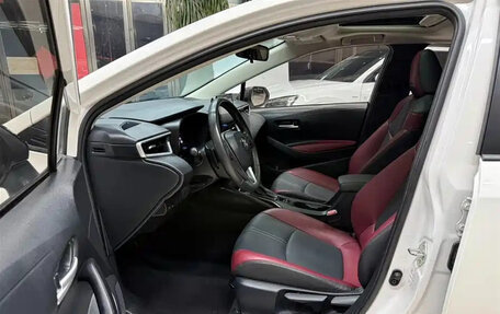 Toyota Corolla, 2022 год, 1 300 000 рублей, 8 фотография