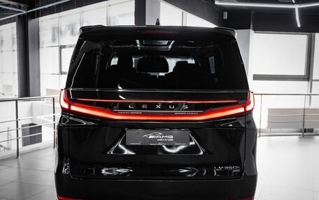 Lexus LM, 2025 год, 15 490 000 рублей, 11 фотография