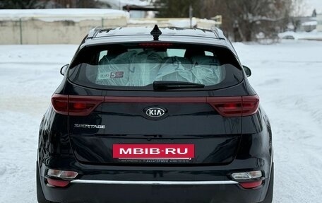 KIA Sportage IV рестайлинг, 2020 год, 2 500 000 рублей, 6 фотография