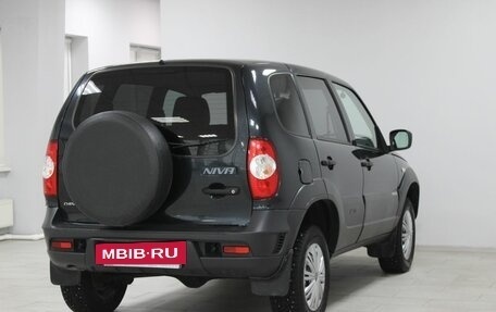 Chevrolet Niva I рестайлинг, 2017 год, 799 900 рублей, 4 фотография