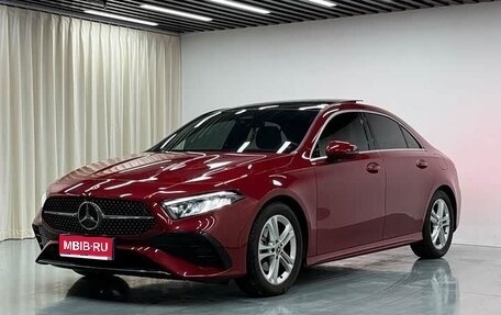 Mercedes-Benz A-Класс, 2023 год, 1 900 000 рублей, 1 фотография