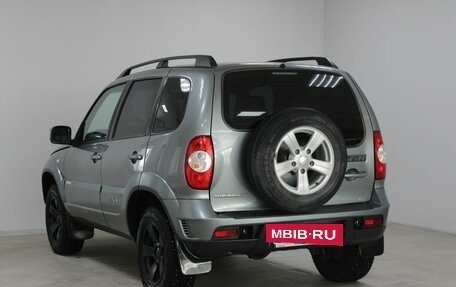 Chevrolet Niva I рестайлинг, 2015 год, 609 900 рублей, 6 фотография