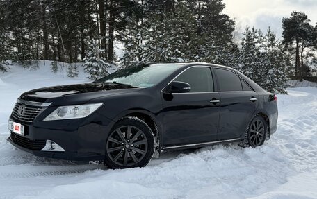 Toyota Camry, 2012 год, 1 910 000 рублей, 4 фотография