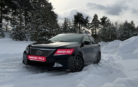 Toyota Camry, 2012 год, 1 910 000 рублей, 3 фотография