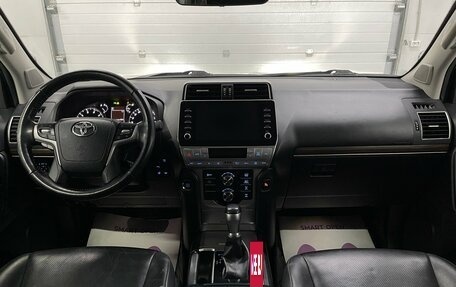 Toyota Land Cruiser Prado 150 рестайлинг 2, 2021 год, 6 299 000 рублей, 10 фотография